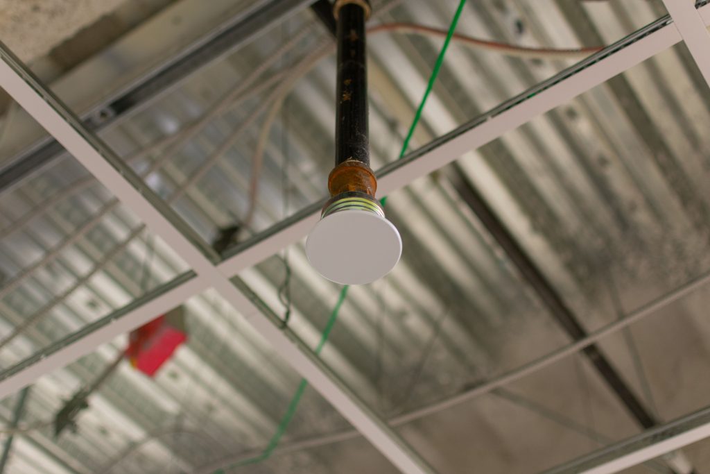 What Are the Differences Between Pendant and Concealed Fire Sprinkler Heads?